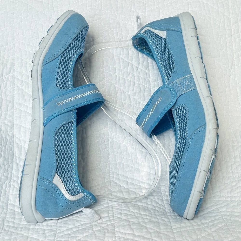 Danskin Now Womens Chaka Sz 7 Blue / White Slip On Mary Jane Sneakers Shoes - Picture 4 of 10